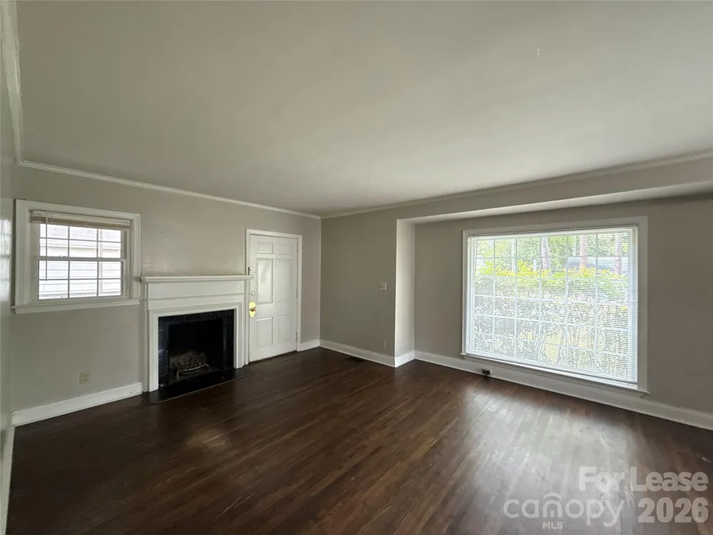 1412 Claridge Lane Charlotte, NC 28209