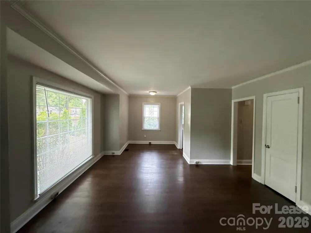 1412 Claridge Lane Charlotte, NC 28209