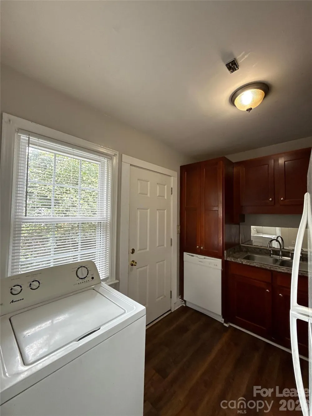 1412 Claridge Lane Charlotte, NC 28209