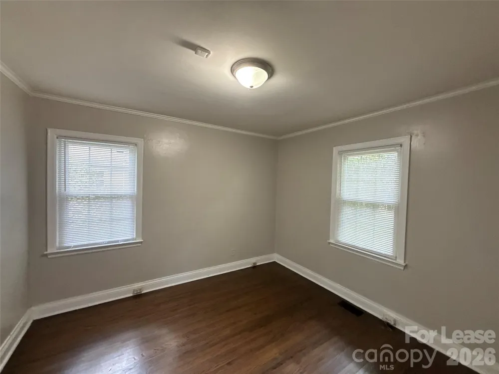 1412 Claridge Lane Charlotte, NC 28209