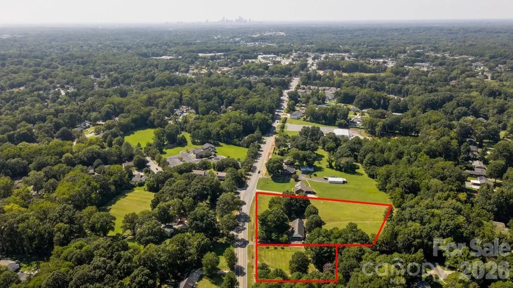 7809, 7837 Lawyers Road Charlotte, NC 28227