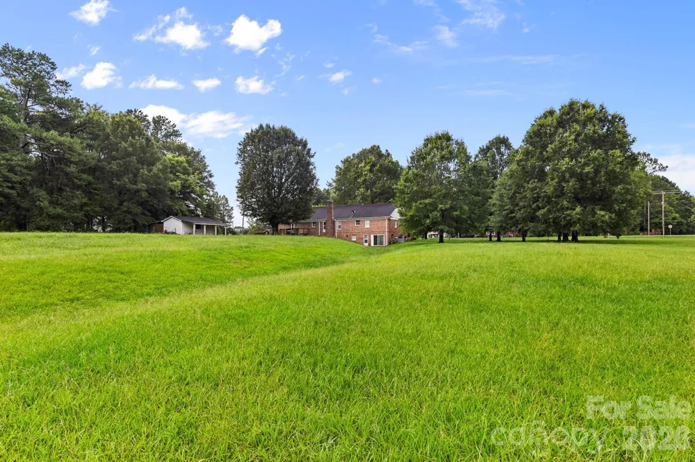7809, 7837 Lawyers Road Charlotte, NC 28227