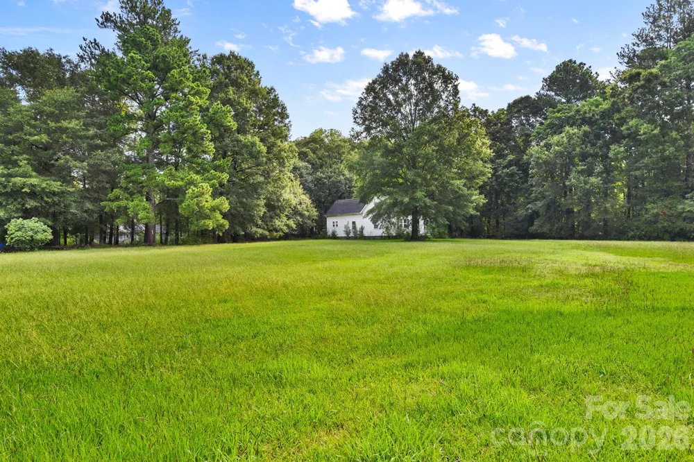 7809, 7837 Lawyers Road Charlotte, NC 28227