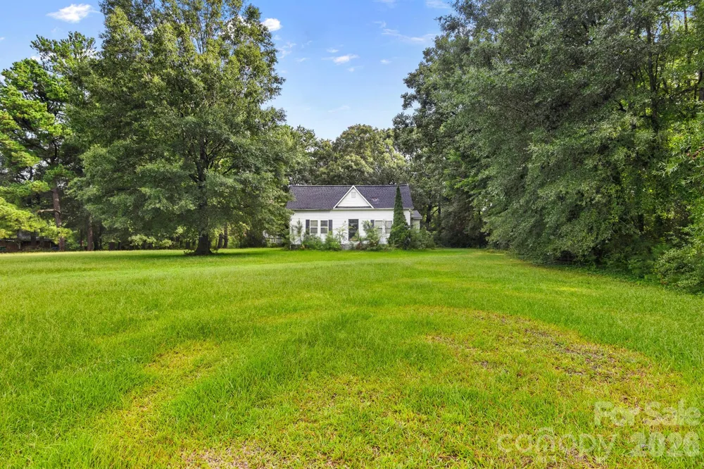 7809, 7837 Lawyers Road Charlotte, NC 28227