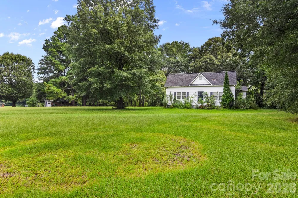 7809, 7837 Lawyers Road Charlotte, NC 28227