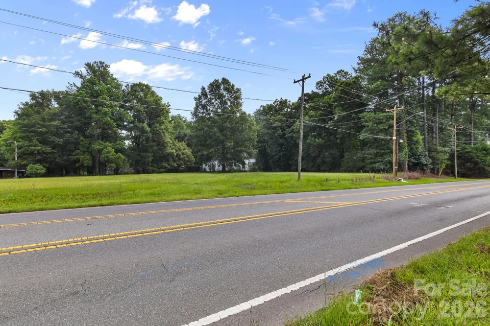 7809, 7837 Lawyers Road Charlotte, NC 28227