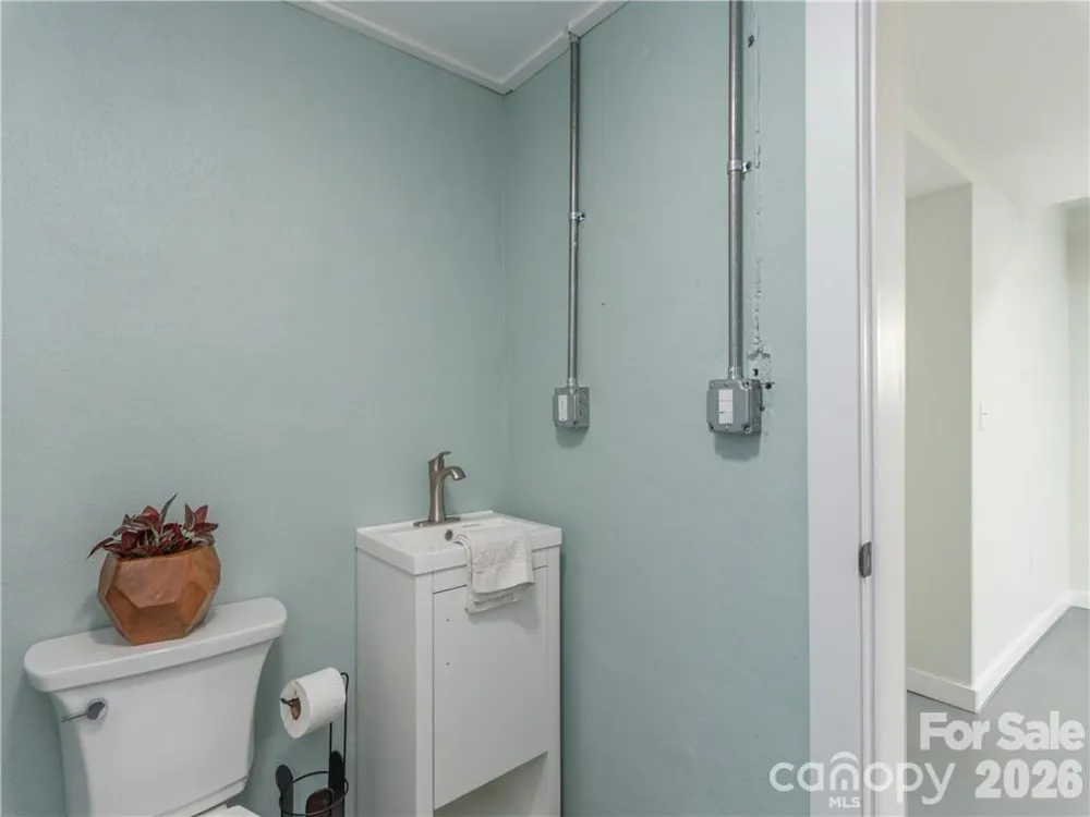 26 Grimball Drive Waynesville, NC 28786