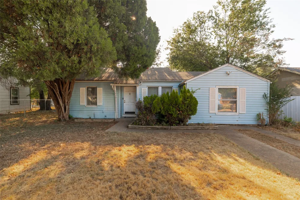 3265 Illinois Avenue Fort Worth, TX 76110