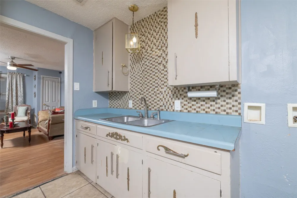 3265 Illinois Avenue Fort Worth, TX 76110
