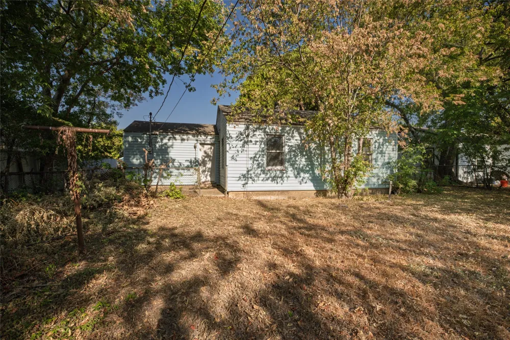 3265 Illinois Avenue Fort Worth, TX 76110