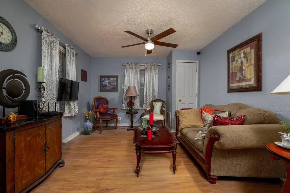 3265 Illinois Avenue Fort Worth, TX 76110