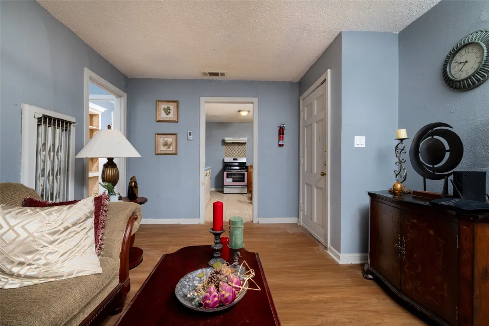 3265 Illinois Avenue Fort Worth, TX 76110
