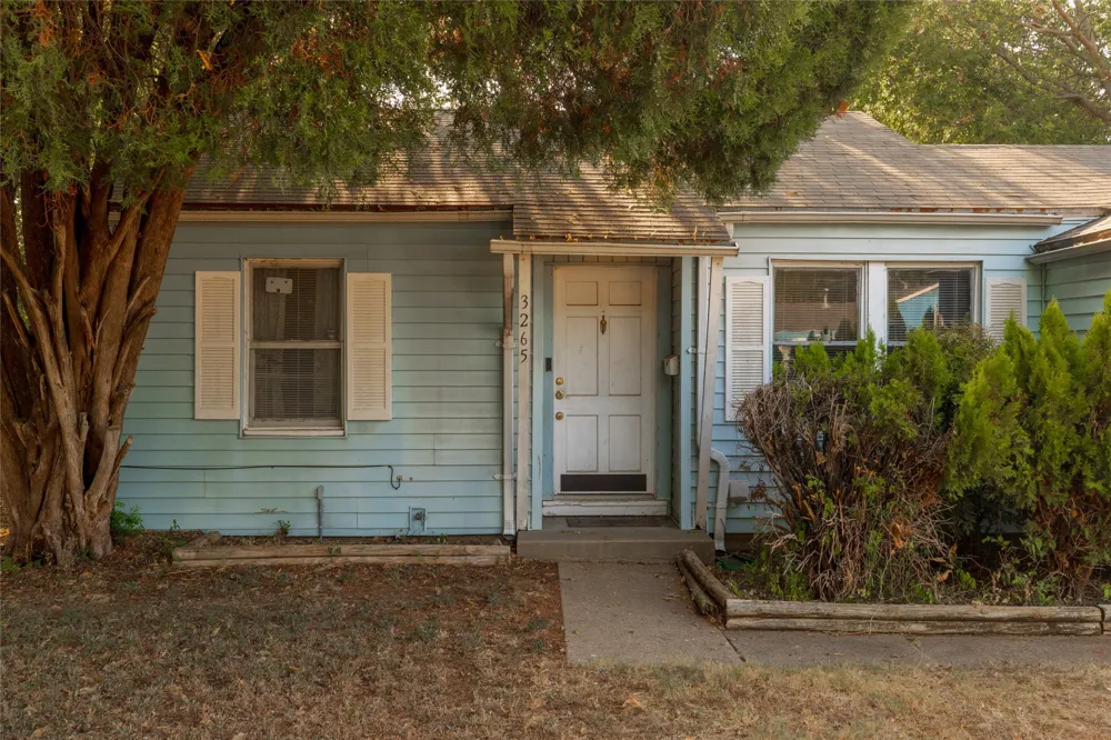 3265 Illinois Avenue Fort Worth, TX 76110