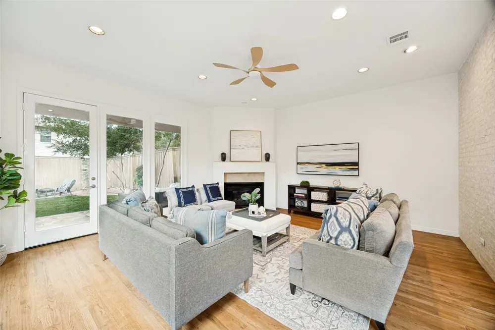 5122 Vickery Boulevard Dallas, TX 75206