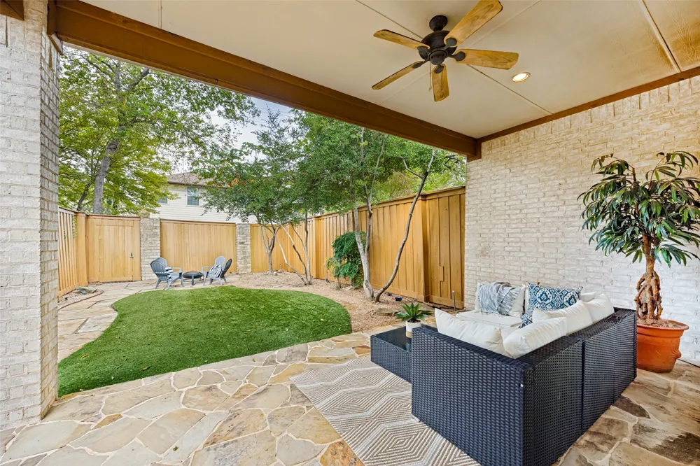 5122 Vickery Boulevard Dallas, TX 75206