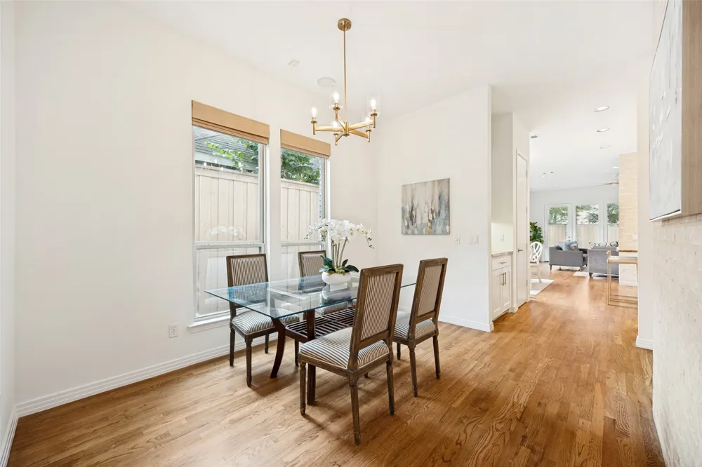 5122 Vickery Boulevard Dallas, TX 75206