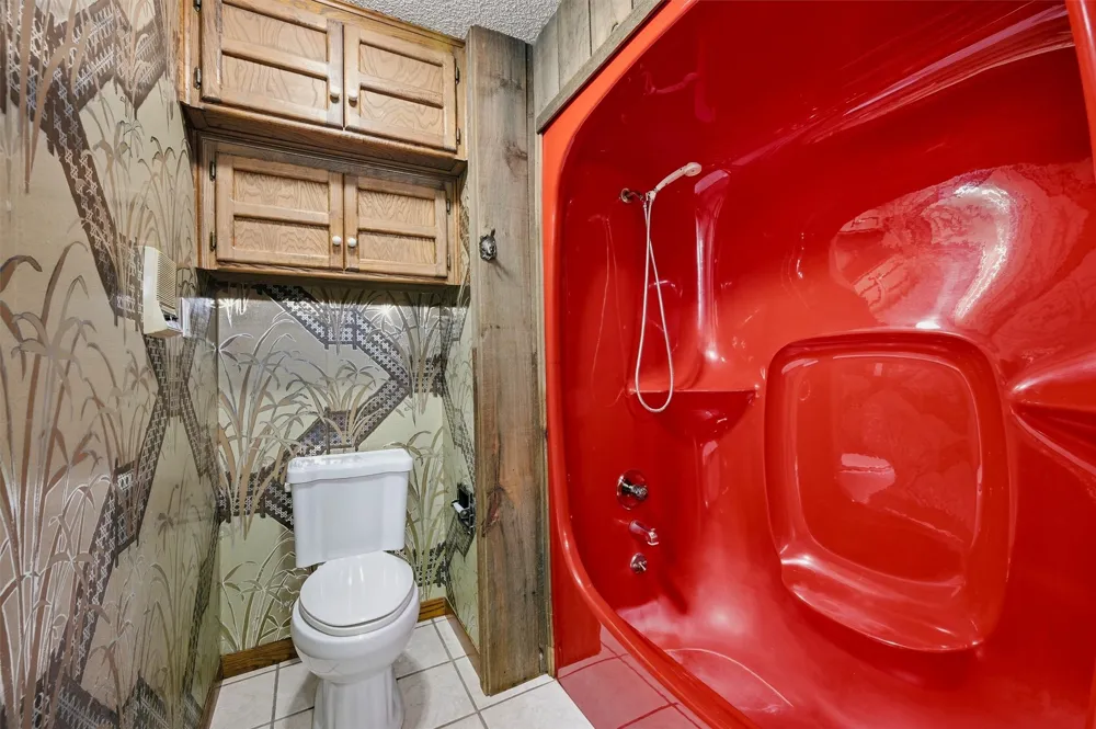 658 River Oaks Lane Denison, TX 75021