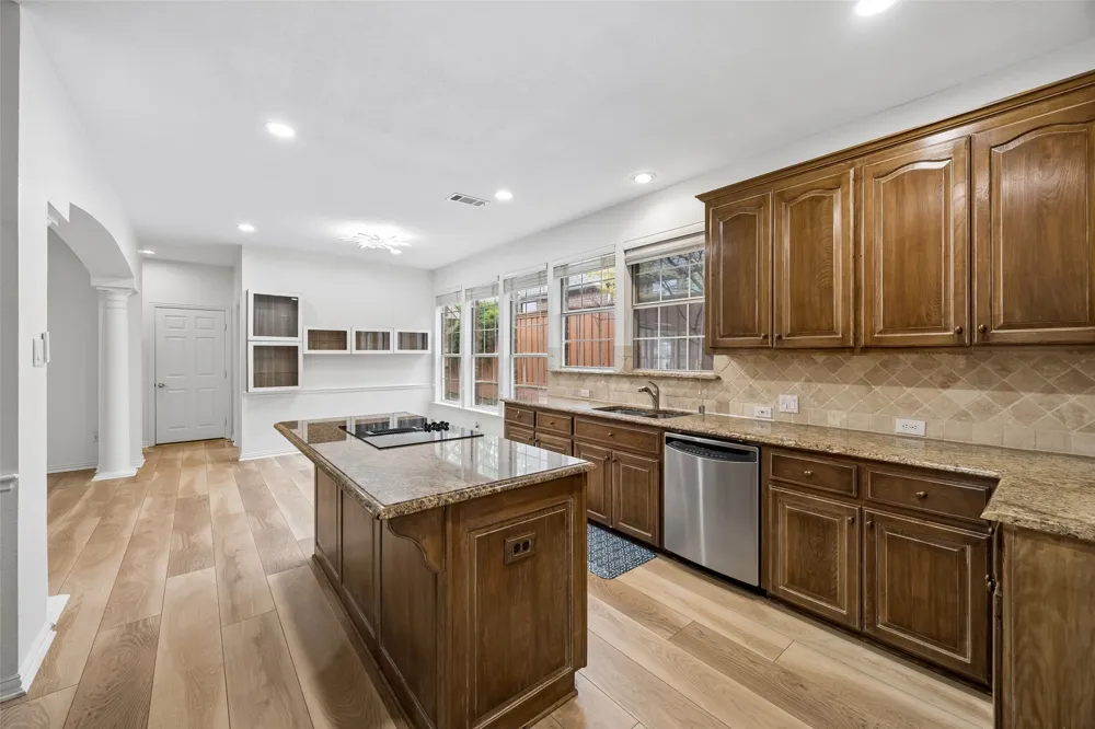 849 Shorewood Drive Coppell, TX 75019