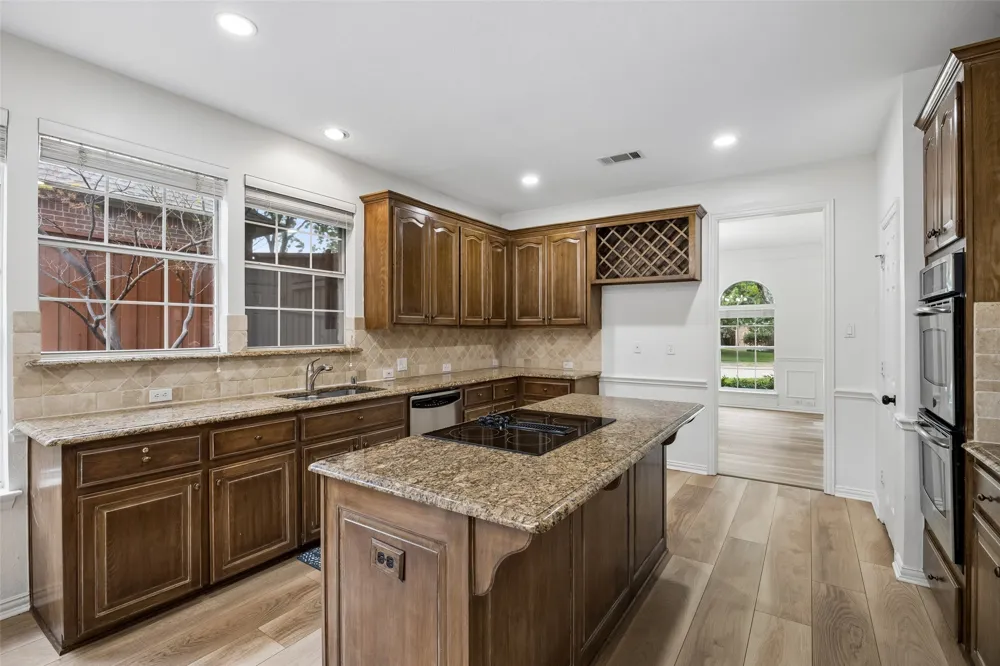 849 Shorewood Drive Coppell, TX 75019