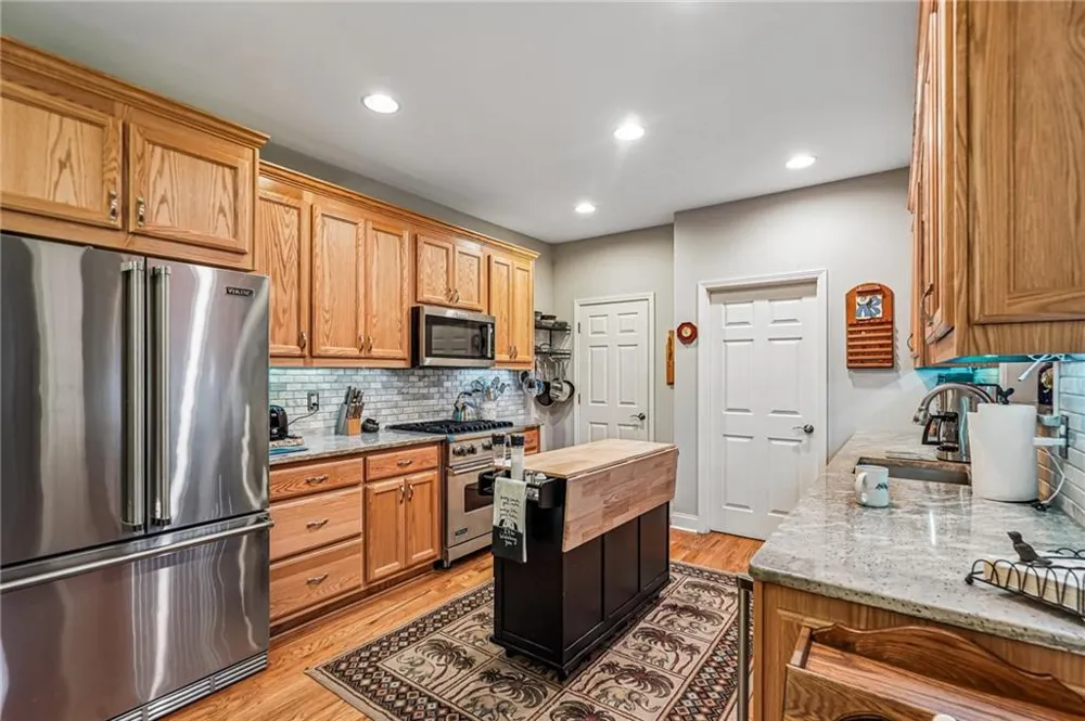 5448 Speckled Wood Lane Gainesville, GA 30506