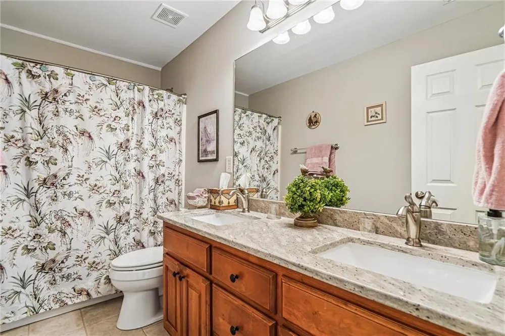 5448 Speckled Wood Lane Gainesville, GA 30506