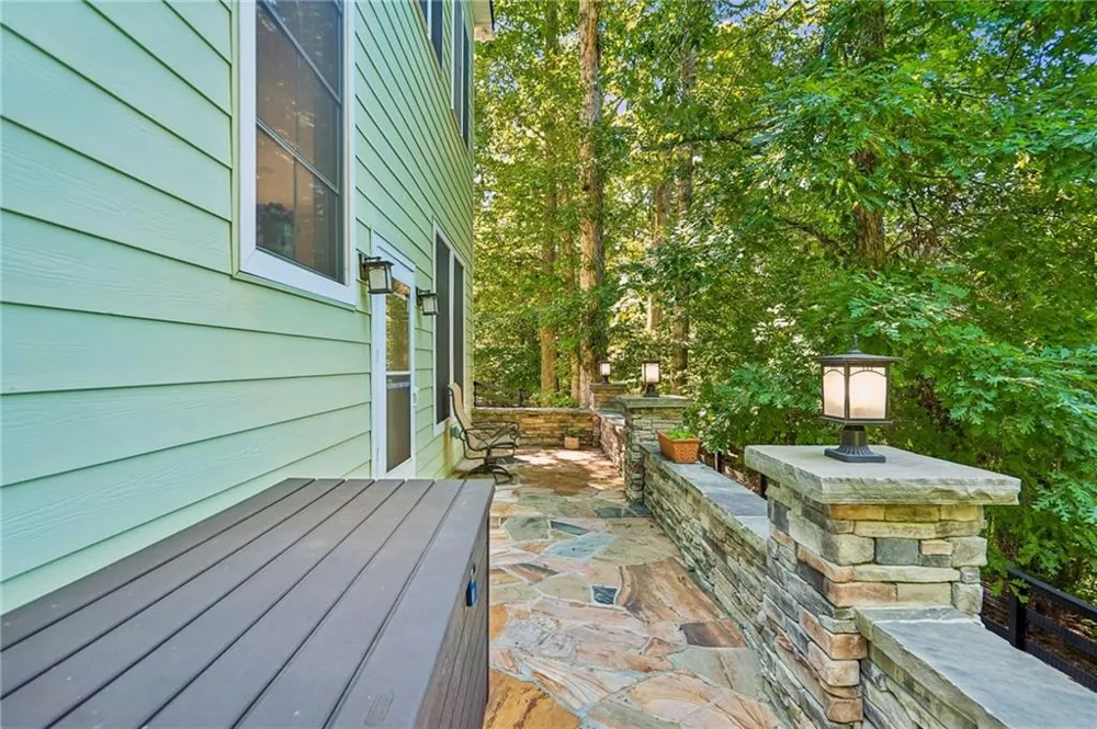 5448 Speckled Wood Lane Gainesville, GA 30506