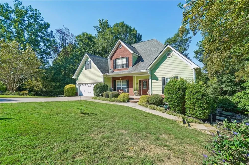 5448 Speckled Wood Lane Gainesville, GA 30506