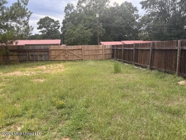 508 SE 10th Avenue Magee, MS 39111