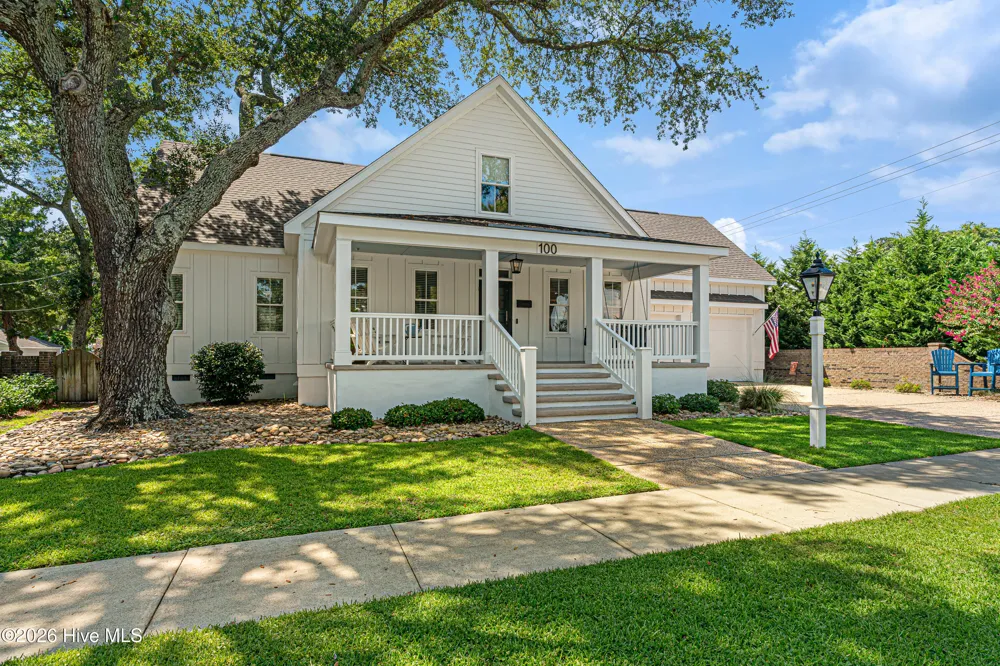 100 S 27th Street Morehead City, NC 28557