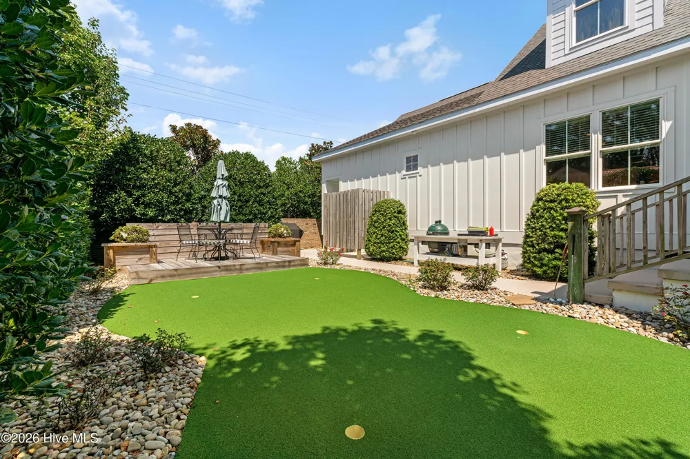 100 S 27th Street Morehead City, NC 28557