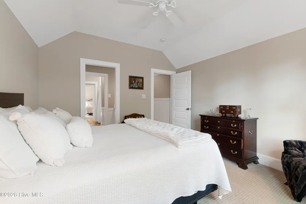 100 S 27th Street Morehead City, NC 28557