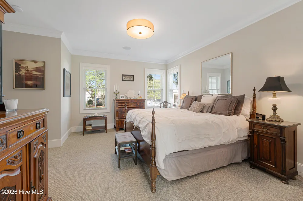 100 S 27th Street Morehead City, NC 28557