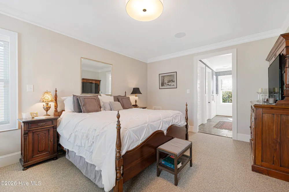 100 S 27th Street Morehead City, NC 28557