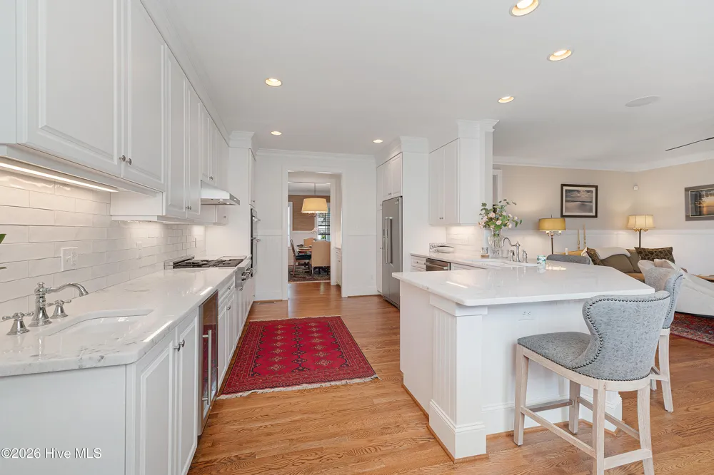 100 S 27th Street Morehead City, NC 28557