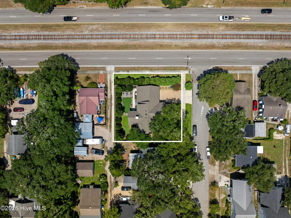 100 S 27th Street Morehead City, NC 28557