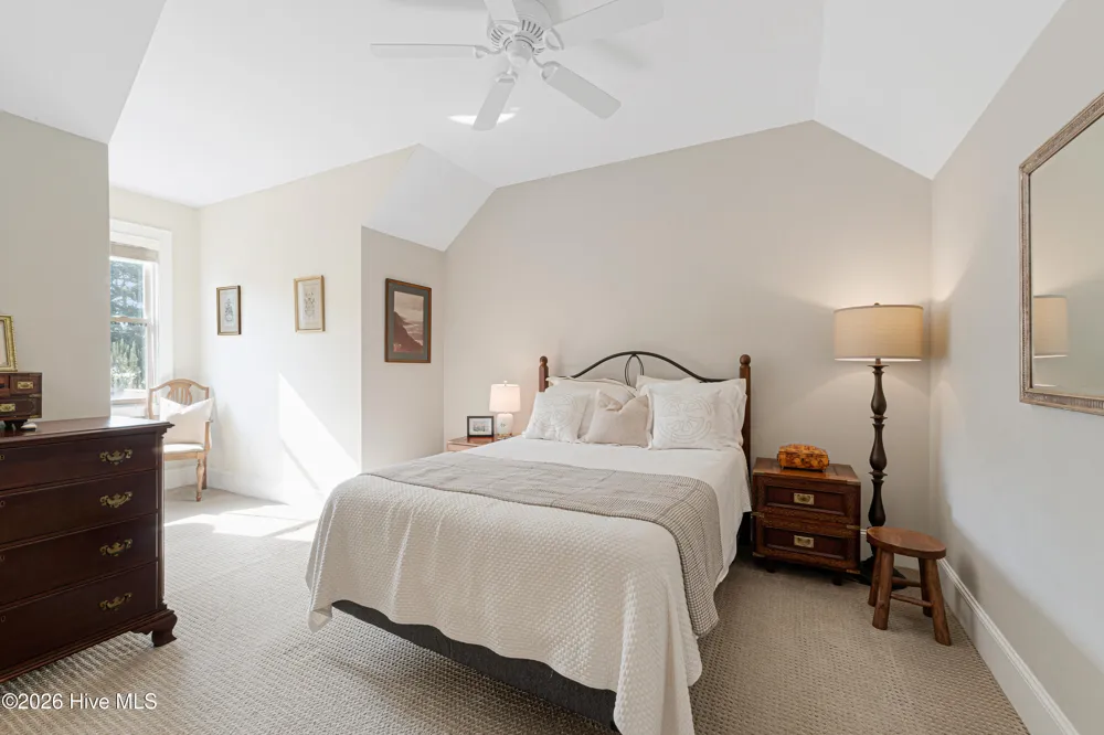 100 S 27th Street Morehead City, NC 28557