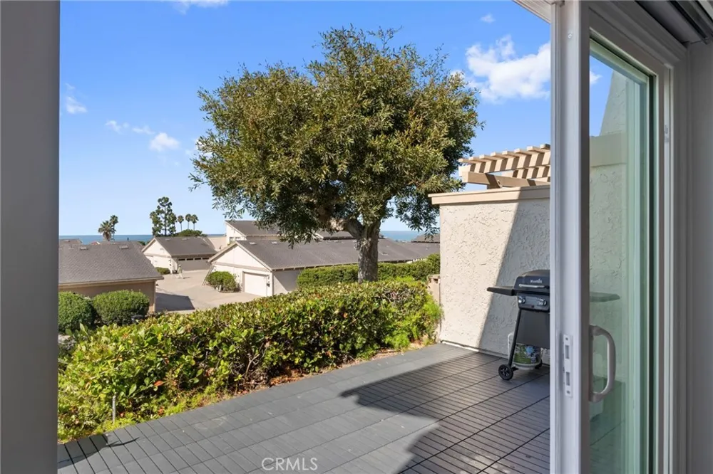 257 Avenida Adobe San Clemente, CA 92672