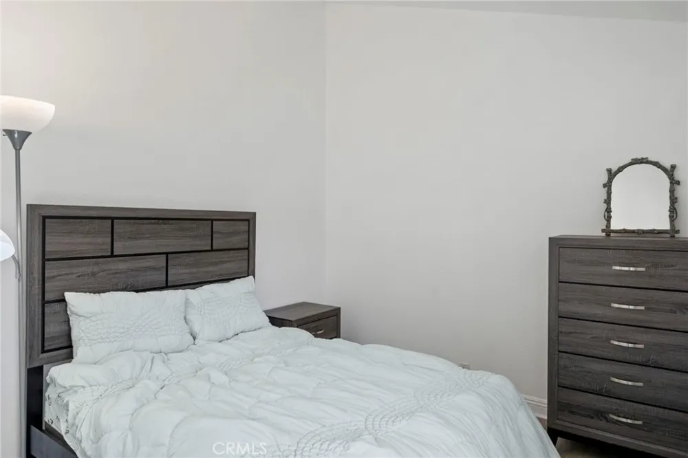 257 Avenida Adobe San Clemente, CA 92672