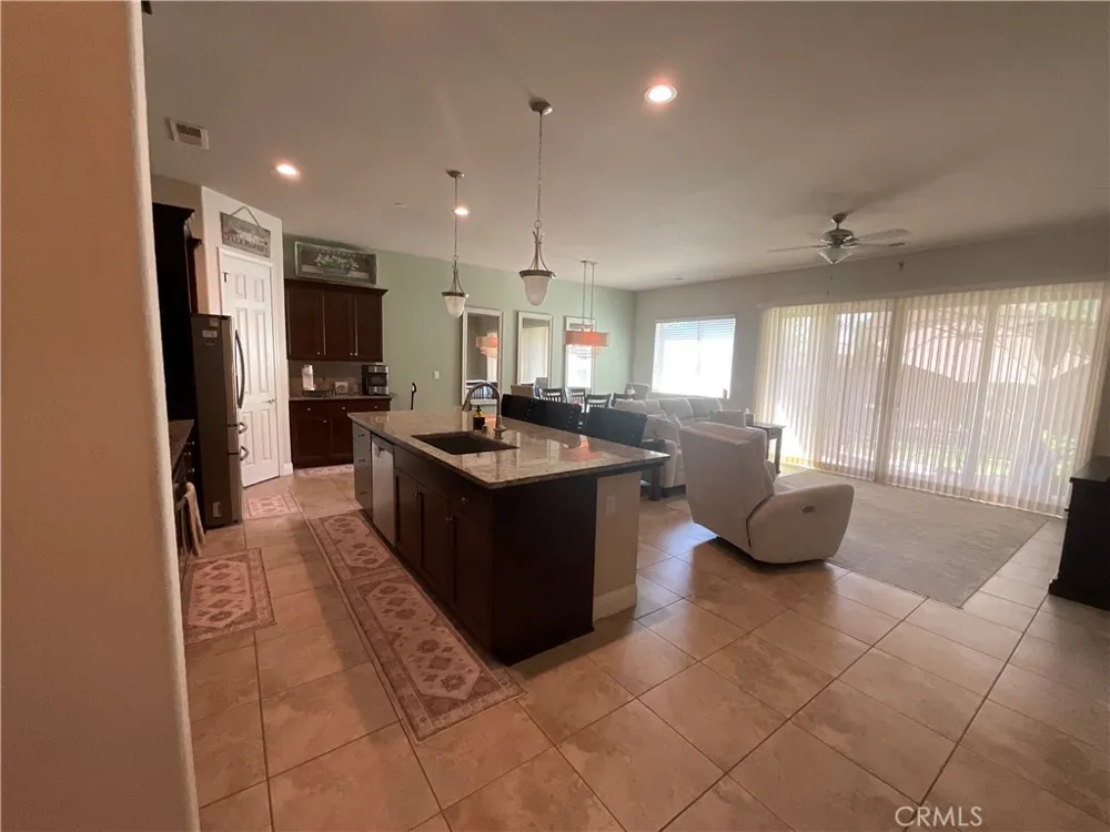 6125 E Terrace Fresno, CA 93727