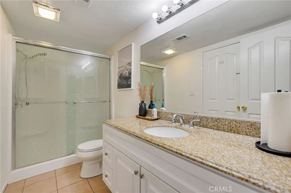 24907 Lincoln Avenue Murrieta, CA 92562