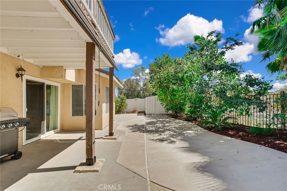 24907 Lincoln Avenue Murrieta, CA 92562