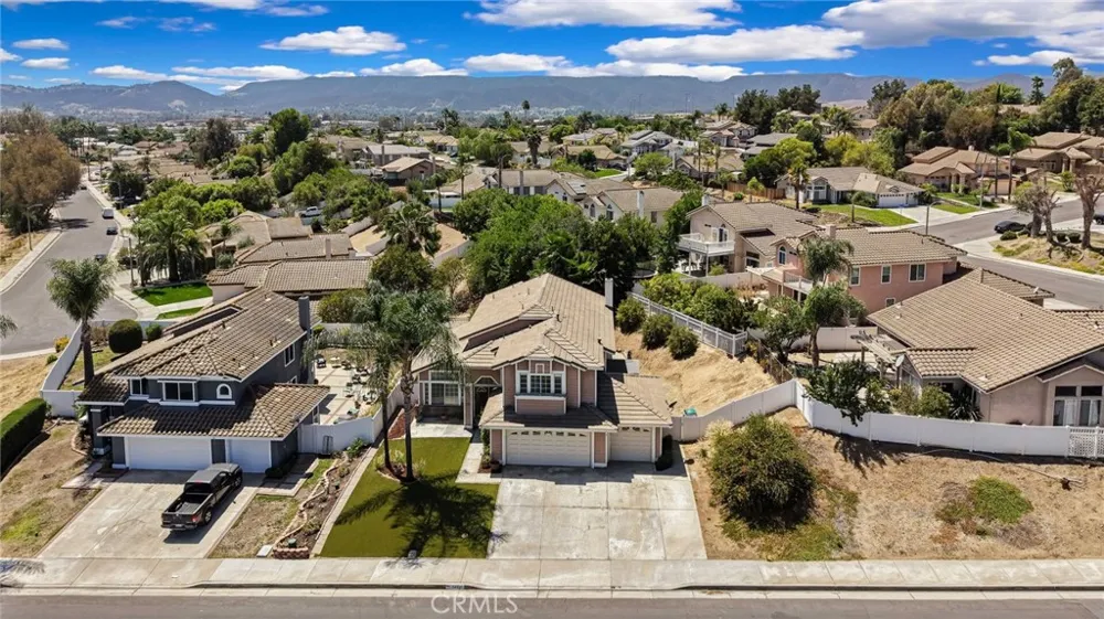 24907 Lincoln Avenue Murrieta, CA 92562