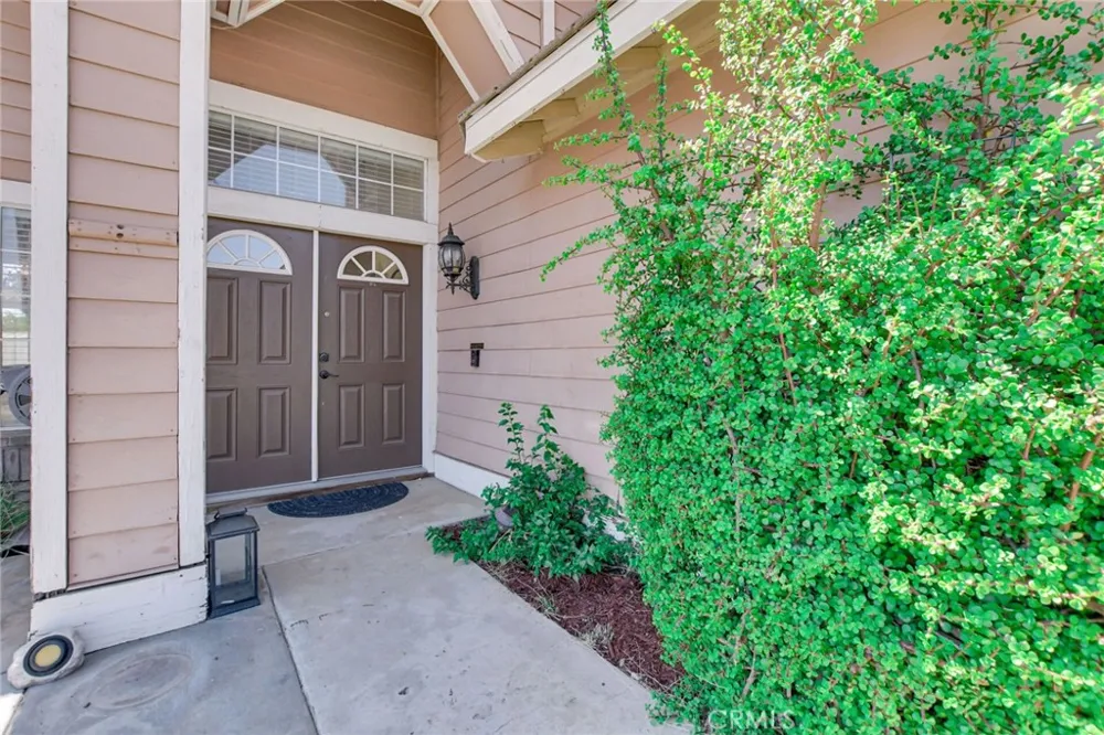 24907 Lincoln Avenue Murrieta, CA 92562