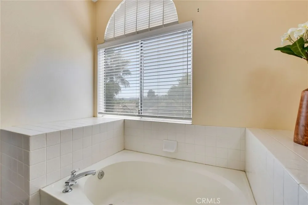 24907 Lincoln Avenue Murrieta, CA 92562