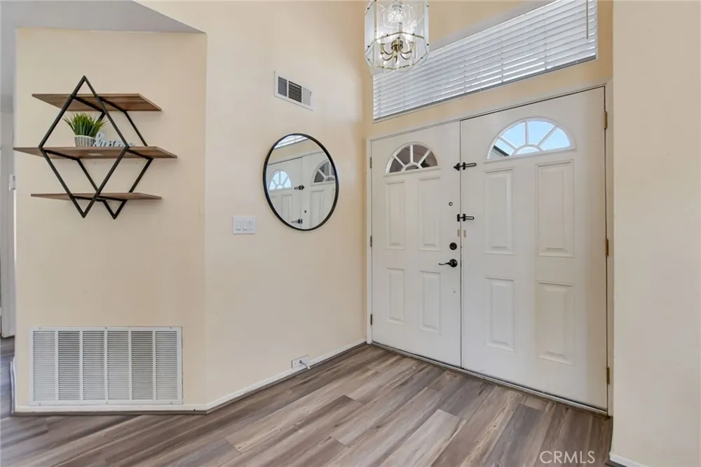 24907 Lincoln Avenue Murrieta, CA 92562