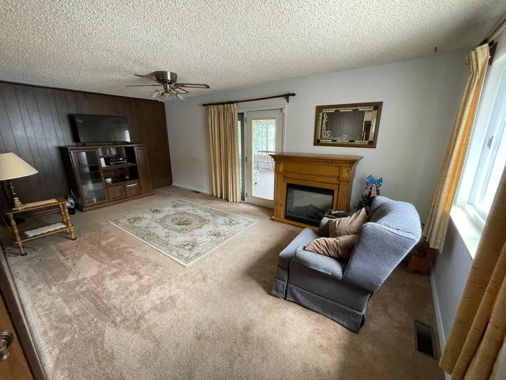 1859 Emerson Avenue Ypsilanti, MI 48198