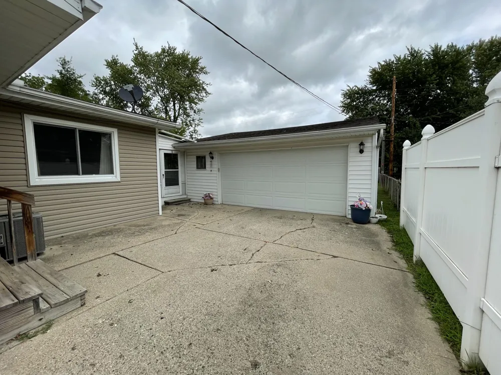 1859 Emerson Avenue Ypsilanti, MI 48198