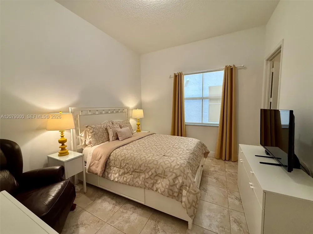 2673 NW 83rd Ter #2673 Cooper City, FL 33024