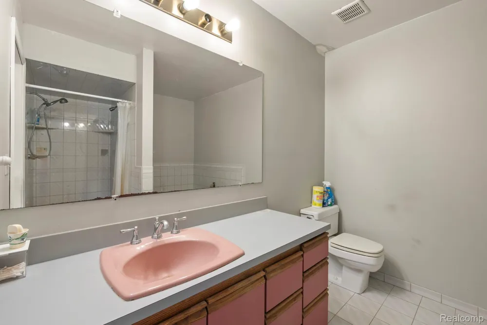 76565 McFadden Road Armada Township, MI 48005