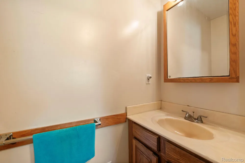 76565 McFadden Road Armada Township, MI 48005